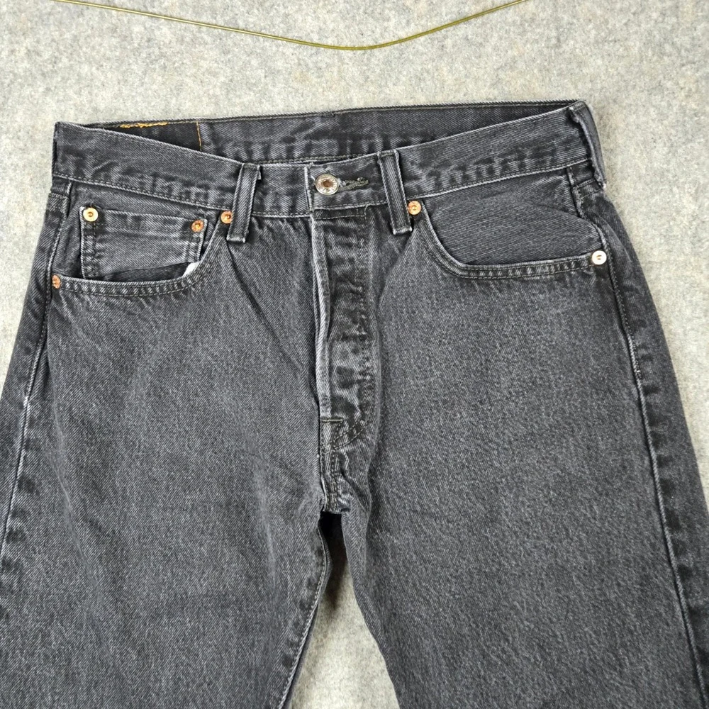 Levi 501 Original Fit Jeans Mens 32x30 Black Denim Button Fly Straight Leg Y2k